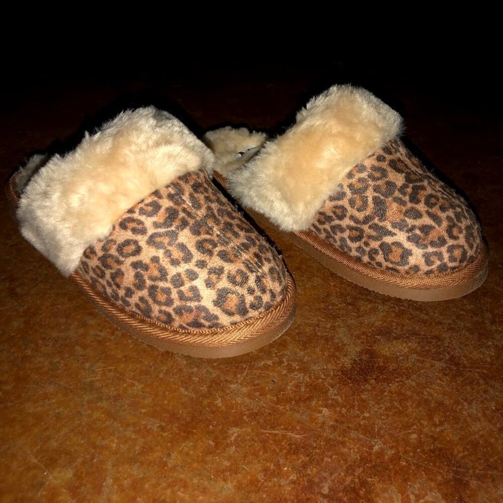 Corkys Womens Leopard Snooze Slippers